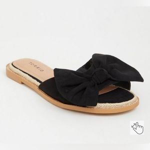 Torrid Size 8.5(WW) Woman’s Bow Slide (Sandal)